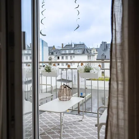 Lägenhet 2 Bedroom - Zentral - Kueche - Balkon - Wifi - Netflix - Business - Kaffe - Parkhaus Wiesbaden