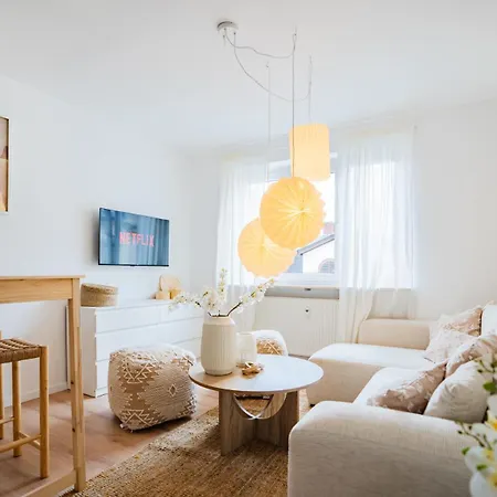 2 Bedroom - Zentral - Kueche - Balkon - Wifi - Netflix - Business - Kaffe - Parkhaus * Wiesbaden
